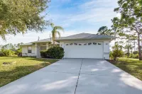 Heated Saltwater Pool! Family Port Charlotte Home - 3-Star