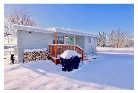 Oconto Waterfront Cabin/Ice Fishing/Dogs Welcome