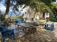 Charming 2-bedroom apartment with WiFi, AC in quaint Mikhmanim Hotels in Akko