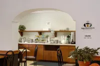 田納西曼徹斯特溫德姆速8飯店 - 停車場