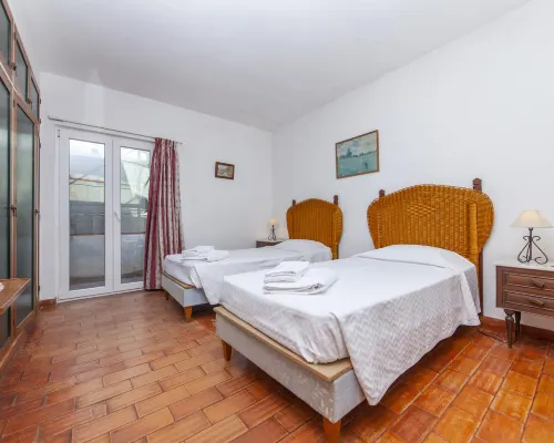 B72 - Casa da Calheta Apartment in Praia da Luz Hotels in Luz