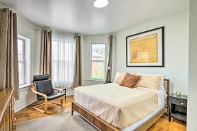 Hartford Vacation Rental - Close to Downtown!