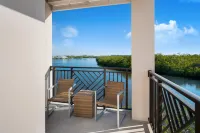 Hyatt House Naples/5th Avenue - Scenic