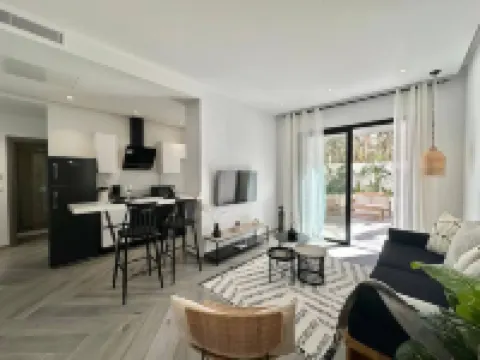 Onyx Apartment at Lake 2 with beautiful terrace