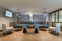 Thirtynine Hotel - 4-Star