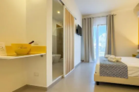 Tevergad Suites & Rooms