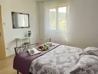 Apartment Leonora - Parvekkeita
