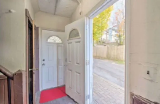 Cozy Adventure Filled Escape Free Parking 2 Bedroom Apts