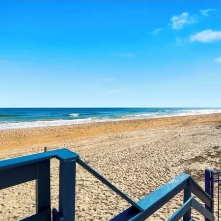 Ocean Breeze - Ocean Front at Symphony Beach Club!