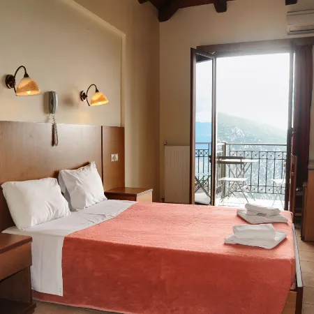 Castri Hotel