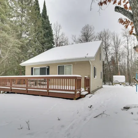 Family Nature Escape! South Branch Haven w/ Deck