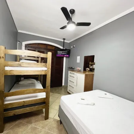HOSTEL ANPRADO