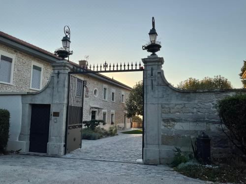 Castel serein - Housity