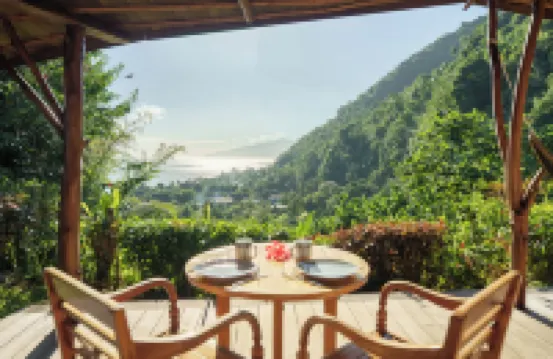 Vanira Lodge