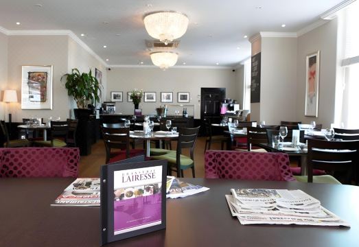 더 알프레드 호텔 외관