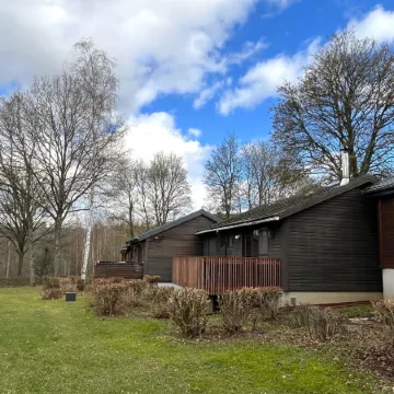 Cozy Chalet for 6 People