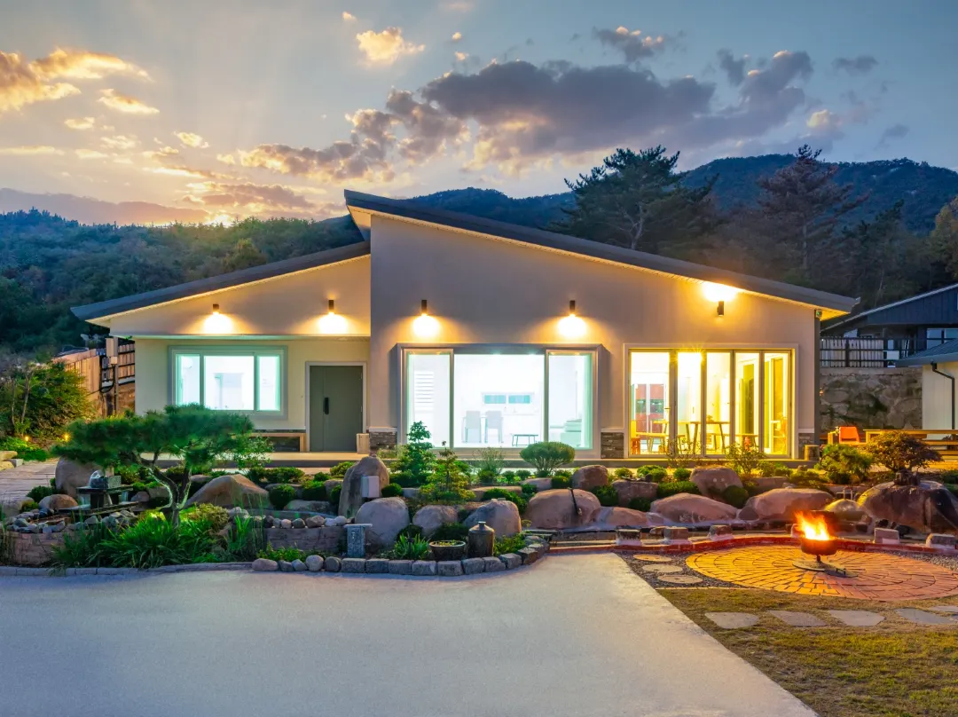 Gyeongju Booktory Stay - 慶州