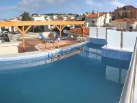 Theofilos Paradise Boutique Hotel - مسبح