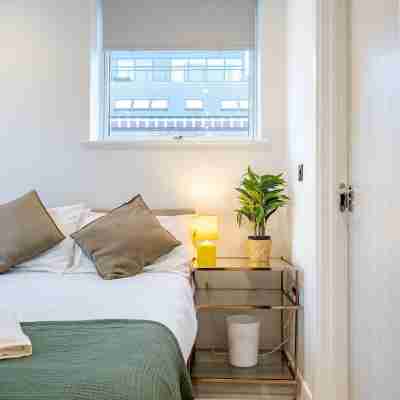 Leeds City-centre 1-bed With Private Roof Terrace Rooms