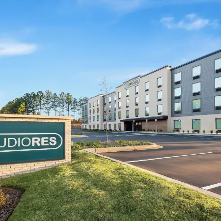 StudioRes by Marriott Leland