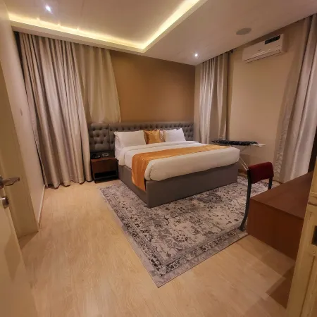 Vievely Suites and Apartments
