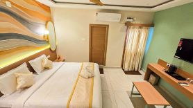 Hotel Simha Skylight - Near Tiruchanoor Temple - Executive Transit Hotel