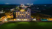 Econest Hotel