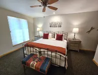 Snakedance Condominiums Hotel a 