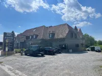 Hotel Piano 2 - Mont-St-Guibert - Louvain-la-Neuve - parking