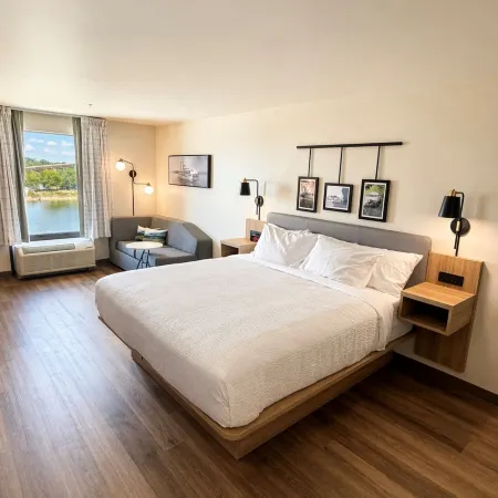 Sleep Inn & Suites Savannah Tennessee Riverfront