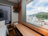 Ibis Navegantes Itajai - 3-Star