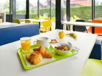 Ibis Budget Clermont-Ferrand Sud Aubière - Frühstück