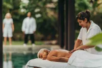 Mythic Suites & Villas by MJ Holidays - spa