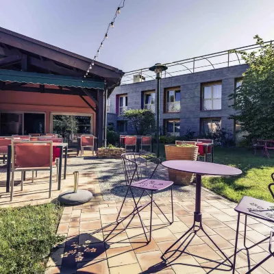 Hôtel Mercure Bourg-en-Bresse Hotels near Ainterexpo