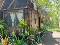 Nawala Eco-hostel Hotels in Nuquí