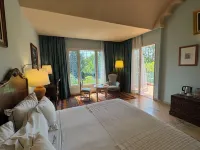 La Villa Mandarine Hotels near Hay Riad