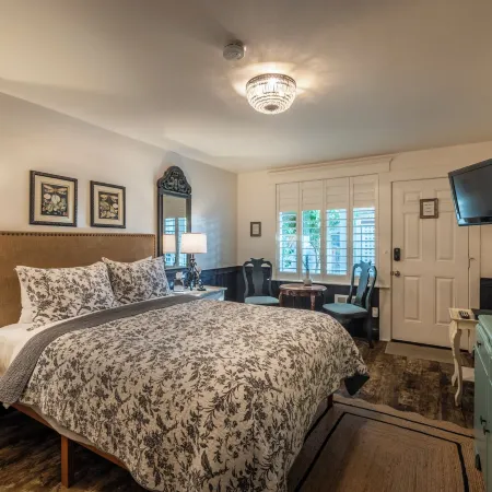 Bandon Marina Inn