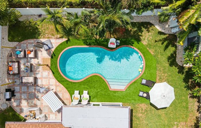Cozy Home at Lighthouse Point With Pool