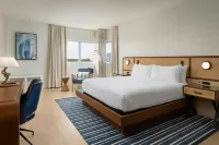 Maritime Hotel Fort Lauderdale Airport & Cruiseport - 4-Star