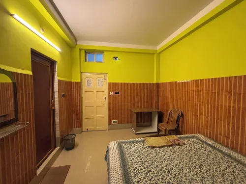 Jagannath Guest House - parking