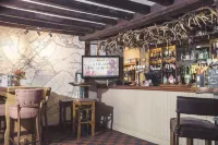 The Stag on the River - bar