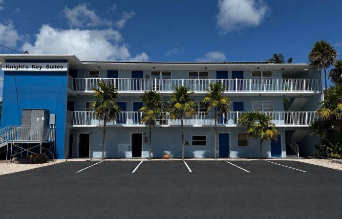 Knight's Key Suites