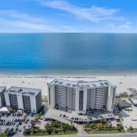Admirals Quarters 1201