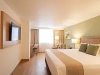 Stanza Hotel Hotels near Doctores