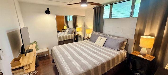 Pool View, 5Min Walk to Charley Young or Kam 1  Beach, Comfortable King-Bed. AC Hotele w: Kihei