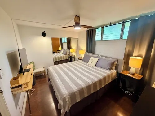 Pool View, 5Min Walk to Charley Young or Kam 1  Beach, Comfortable King-Bed. AC - 2 estrellas