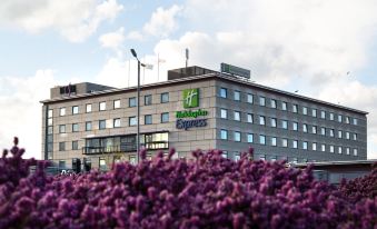 Holiday Inn Express BRADFORD CITY CENTRE by IHG