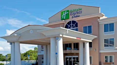 Holiday Inn Express & Suites BROOKSVILLE WEST by IHG in Hernando County