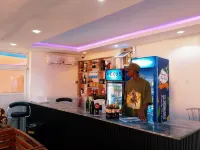 Plus 234 Hotels and Suites - 2-Star