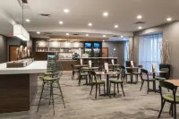 Courtyard Toronto Vaughan - servizio colazione